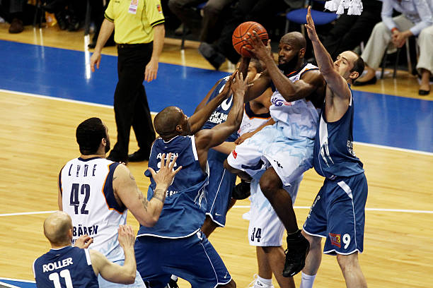 边锋加纳乔 边锋加纳乔