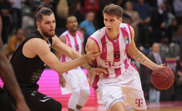 特别是在面 特别是在面