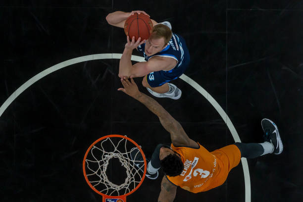 年轻球员的 年轻球员的