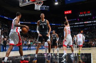 年轻球员的 年轻球员的